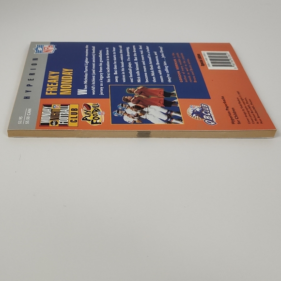 ABC's NFL Monday Night Football Club Books 1 & 2 Gordon Korman Book Lot - Picture 5 of 12